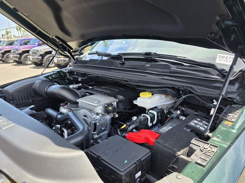 New 2026 RAM 1500 Big Horn AWD/4WD image 18