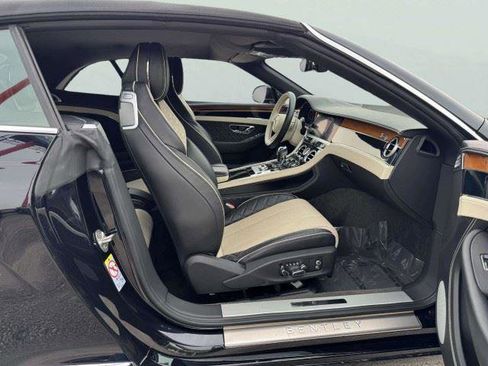 Used 2022 Bentley Continental GT AWD/4WD image 53