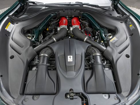 Used 2025 Ferrari Roma Spider RWD image 63
