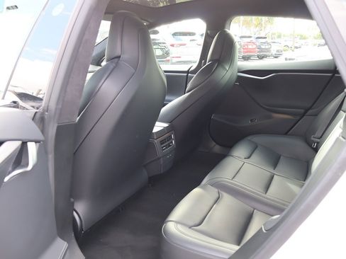Used 2019 Tesla Model S 100D image 34