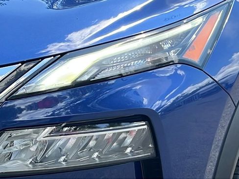 Used 2023 Nissan Rogue SV AWD/4WD image 24