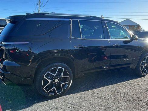 New 2026 Chevrolet Traverse High Country image 5