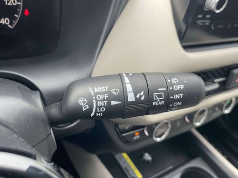 Used 2024 Honda HR-V EX-L image 24