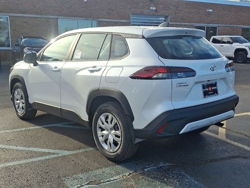 New 2026 Toyota Corolla Cross L image 17