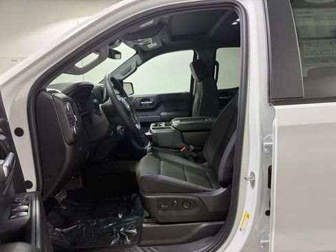 New 2026 GMC Sierra 1500 Pro image 11