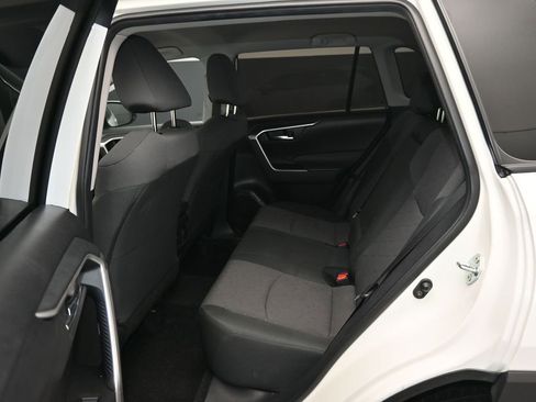 Used 2024 Toyota RAV4 XLE image 15