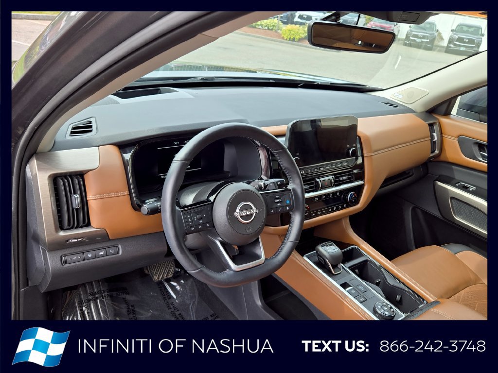 Used 2023 Nissan Pathfinder Platinum AWD/4WD image 8