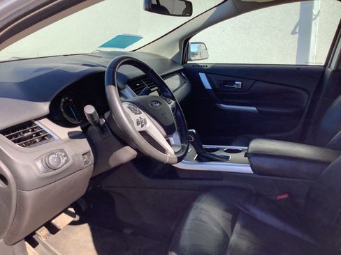Used 2013 Ford Edge SEL AWD/4WD image 12