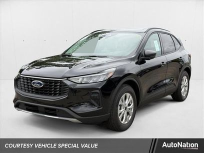 New 2025 Ford Escape Active w/ Cold Weather Package