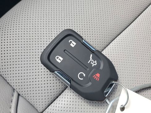 Used 2023 GMC Acadia SLT w/ Technology Package AWD/4WD image 24
