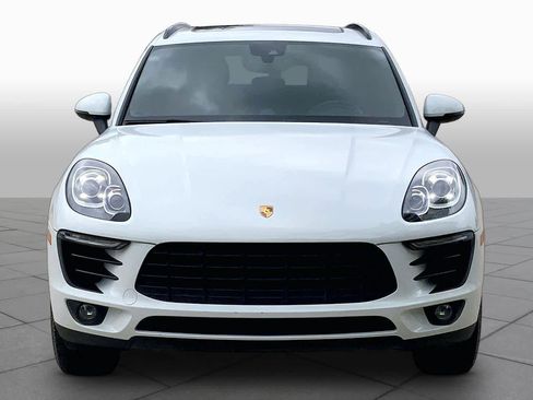 Used 2018 Porsche Macan AWD/4WD image 4