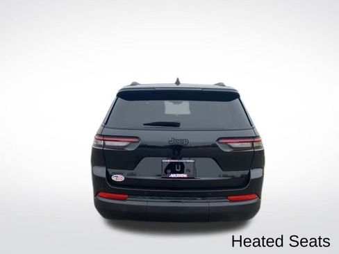 Used 2025 Jeep Grand Cherokee L Altitude image 5