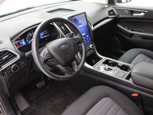 Used 2023 Ford Edge SE AWD/4WD image 13
