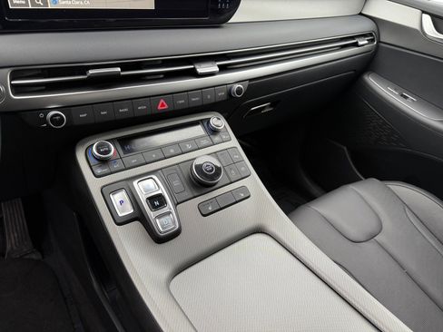 Certified 2024 Hyundai Palisade SEL image 13