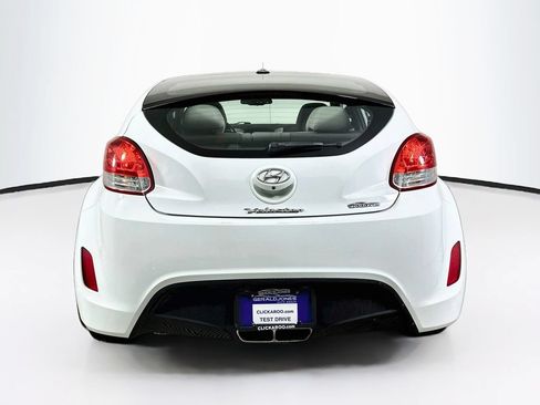 Used 2014 Hyundai Veloster w/ Style Package 02 FWD image 15