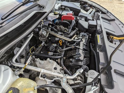 Used 2021 Nissan Rogue SV w/ Premium Package image 45