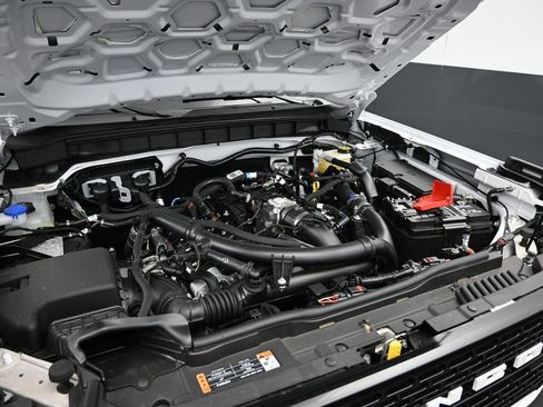 New 2026 Ford Bronco Outer Banks AWD/4WD image 13