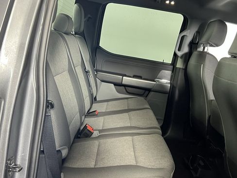 Used 2025 Ford F150 XLT image 28