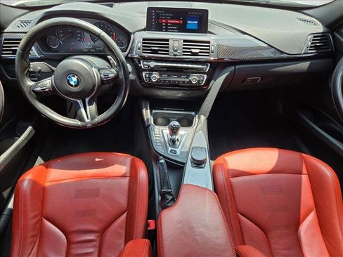 Used 2018 BMW M3 RWD image 17