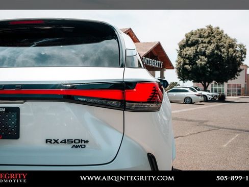 Used 2026 Lexus RX 450h AWD w/ Convenience Package image 14