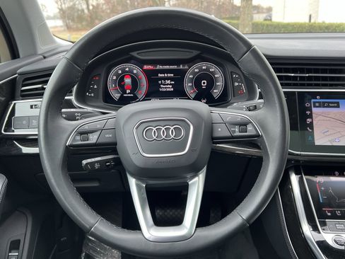 Used 2022 Audi Q7 Premium Plus w/ Premium Plus Package image 18