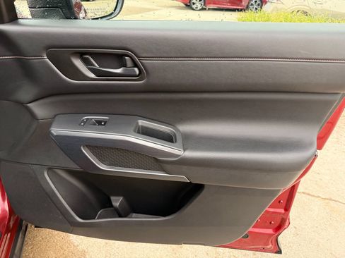 Certified 2024 Nissan Pathfinder Rock Creek AWD/4WD image 33