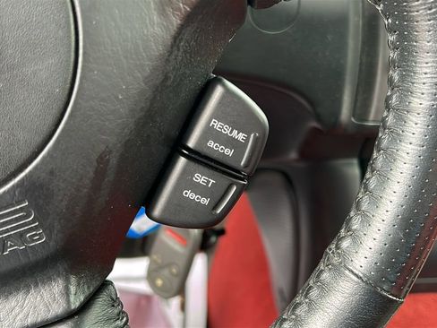 Used 2000 Honda S2000 image 13