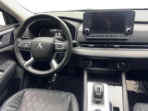 Used 2022 Mitsubishi Outlander SEL FWD image 57