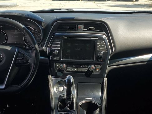 Used 2020 Nissan Maxima 3.5 SV w/ Floor Mat Group FWD image 19