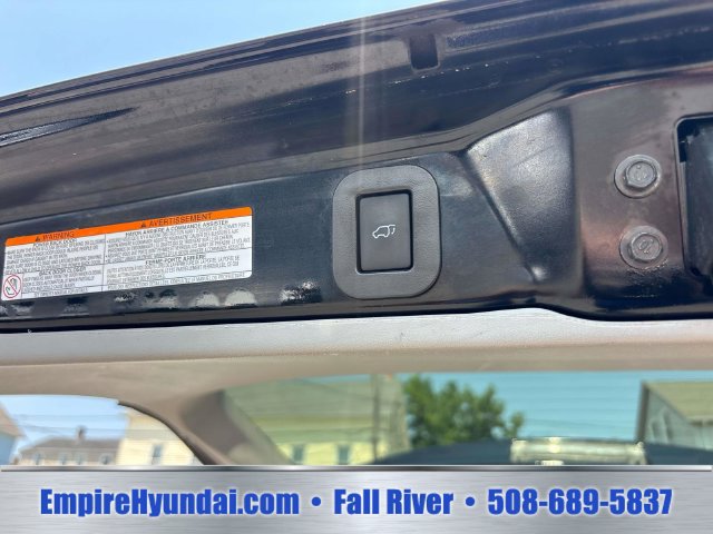 Used 2018 Toyota Sienna XLE w/ XLE Navigation Package AWD/4WD image 15