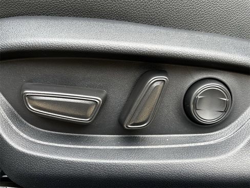 New 2026 Toyota Camry Hybrid image 23