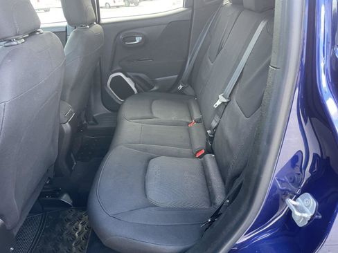 Used 2017 Jeep Renegade Sport w/ Power & Air Group FWD image 24