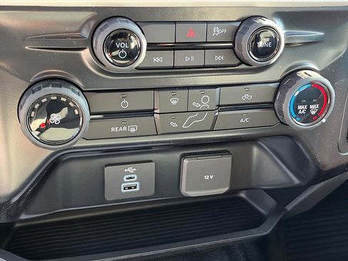 New 2026 Ford F550 4x4 Supercab Super Duty image 9