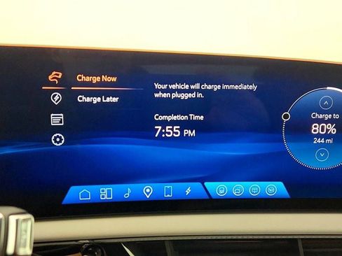 Used 2025 Cadillac Optiq Sport 2 w/ LPO, Floor Liner Package image 19