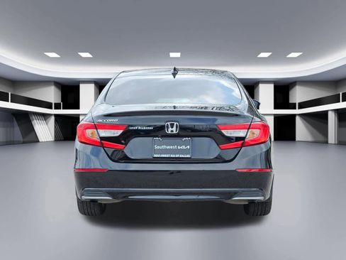 Used 2018 Honda Accord EX-L image 5