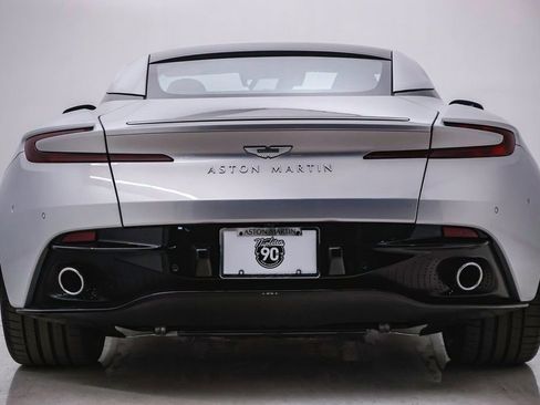 New 2024 Aston Martin DB12 Coupe image 9