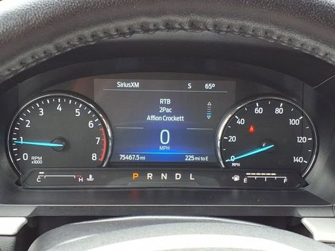 Used 2022 Ford Explorer XLT w/ Equipment Group 202A AWD/4WD image 23