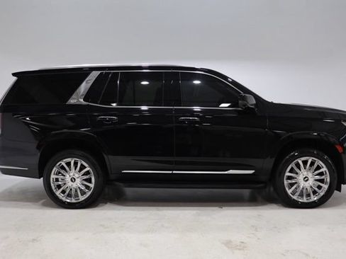 Used 2023 Cadillac Escalade Premium Luxury AWD/4WD image 9