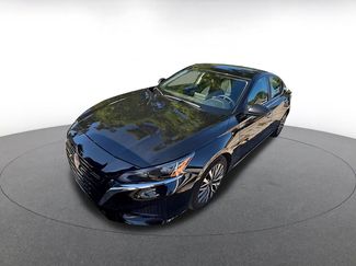 Used 2025 Nissan Altima 2.5 SV video 2