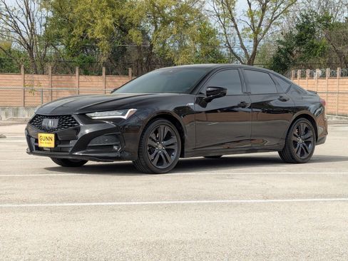 Used 2023 Acura TLX w/A-Spec Package image 7