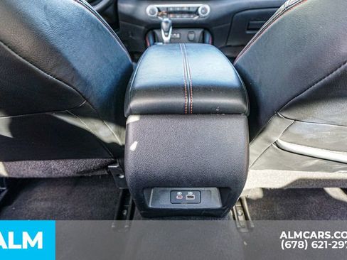 Used 2025 Nissan Altima 2.5 SR image 32