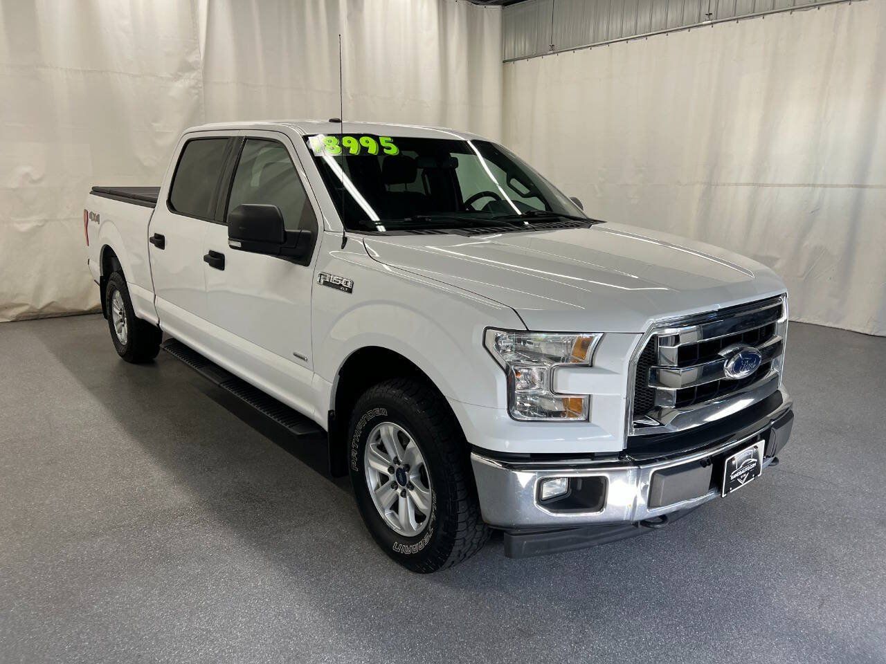 Used 2017 Ford F150 XLT w/ Equipment Group 301A Mid AWD/4WD image 3