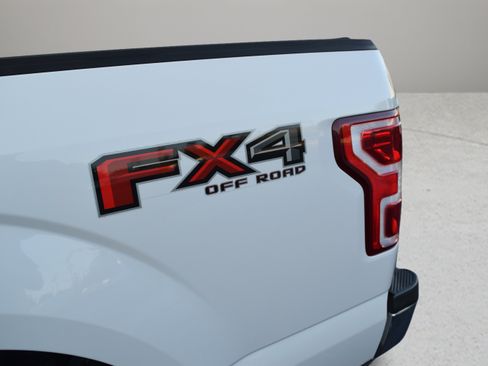 Used 2019 Ford F150 XLT w/ Equipment Group 302A Luxury AWD/4WD image 6