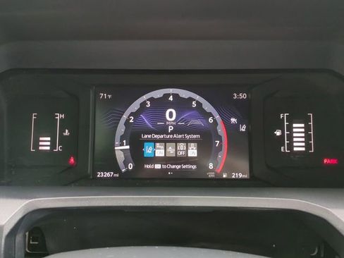 Used 2024 Toyota Tacoma SR5 AWD/4WD image 25
