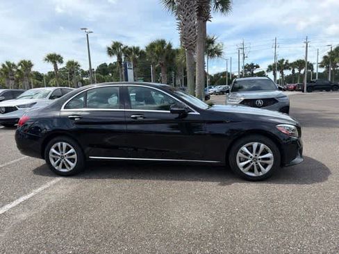 Used 2019 Mercedes-Benz C 300 4MATIC Sedan image 10