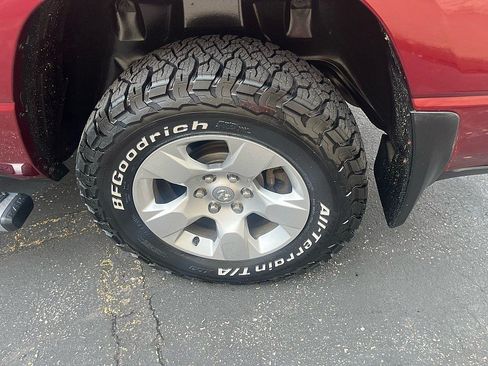 Used 2020 RAM 1500 Big Horn AWD/4WD image 10