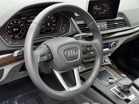 Used 2019 Audi Q5 2.0T Premium Plus w/ Premium Plus Package image 18