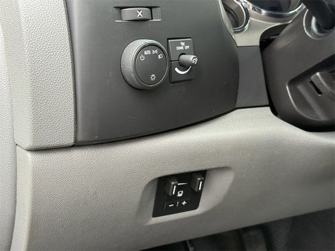 Used 2013 Chevrolet Silverado 3500 W/T image 20