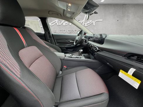 New 2026 Nissan Sentra SR w/ SR All Weather Package FWD image 25