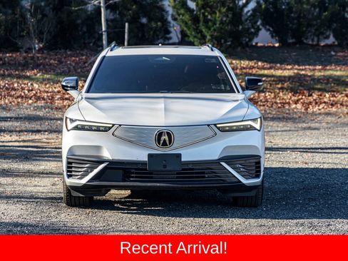Used 2024 Acura ZDX A-Spec image 2